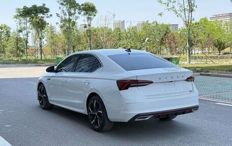 Skoda Octavia IV, 2022 год, 1 630 100 рублей, 5 фотография