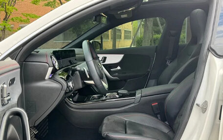 Mercedes-Benz CLA, 2020 год, 2 200 000 рублей, 9 фотография