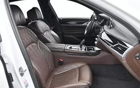 BMW 7 серия, 2020 год, 4 980 000 рублей, 5 фотография