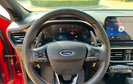 Ford Focus IV, 2022 год, 1 600 000 рублей, 17 фотография