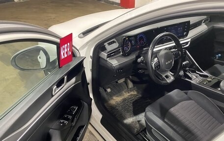 KIA K5, 2022 год, 2 318 000 рублей, 17 фотография