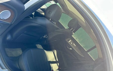 Mercedes-Benz E-Класс, 2019 год, 3 990 000 рублей, 8 фотография
