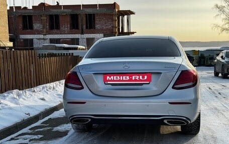 Mercedes-Benz E-Класс, 2019 год, 3 990 000 рублей, 3 фотография