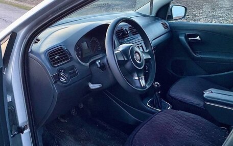 Volkswagen Polo VI (EU Market), 2011 год, 499 000 рублей, 8 фотография