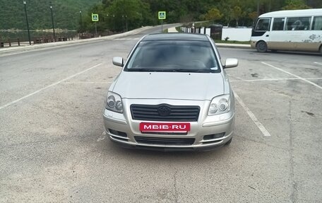 Toyota Avensis III рестайлинг, 2005 год, 720 000 рублей, 4 фотография
