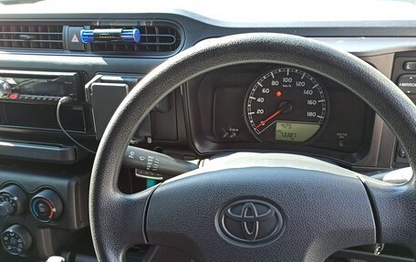 Toyota Succeed I рестайлинг, 2019 год, 1 400 000 рублей, 13 фотография