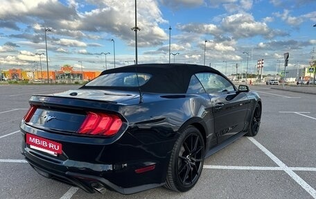 Ford Mustang VI рестайлинг, 2017 год, 3 049 000 рублей, 4 фотография