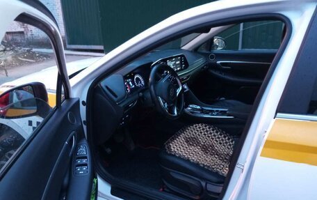 Hyundai Sonata VIII, 2020 год, 1 430 000 рублей, 2 фотография