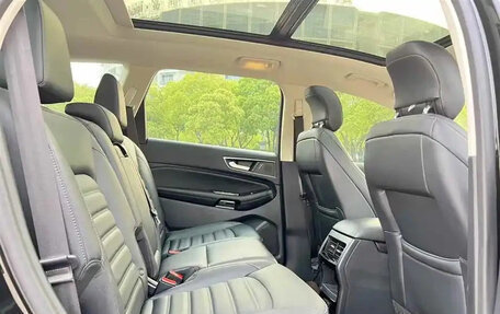 Ford Edge II рестайлинг, 2021 год, 2 350 000 рублей, 6 фотография