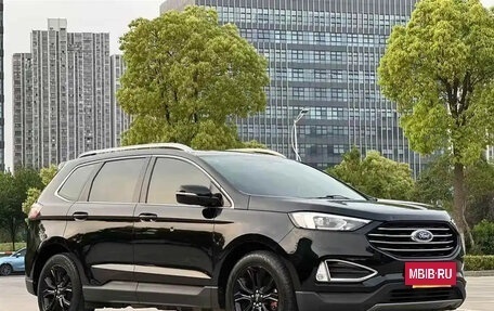Ford Edge II рестайлинг, 2021 год, 2 350 000 рублей, 3 фотография