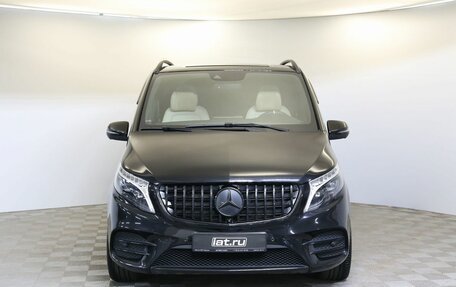 Mercedes-Benz V-Класс, 2022 год, 10 999 000 рублей, 2 фотография
