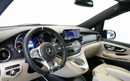Mercedes-Benz V-Класс, 2022 год, 10 999 000 рублей, 17 фотография
