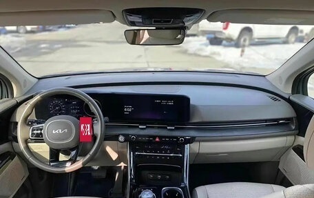 KIA Carnival, 2021 год, 3 130 000 рублей, 5 фотография