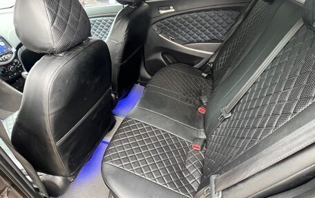 Hyundai Solaris II рестайлинг, 2015 год, 935 000 рублей, 13 фотография