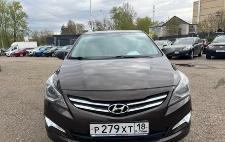 Hyundai Solaris II рестайлинг, 2015 год, 935 000 рублей, 2 фотография