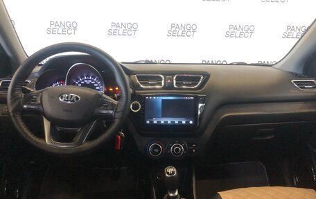KIA Rio III рестайлинг, 2014 год, 950 000 рублей, 20 фотография