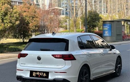 Volkswagen Golf VIII, 2021 год, 1 600 000 рублей, 4 фотография
