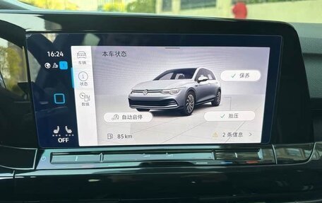 Volkswagen Golf VIII, 2021 год, 1 600 000 рублей, 20 фотография