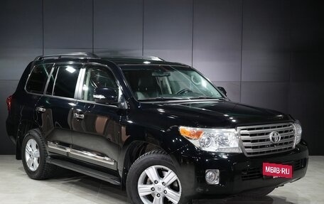 Toyota Land Cruiser 200, 2012 год, 3 380 000 рублей, 3 фотография