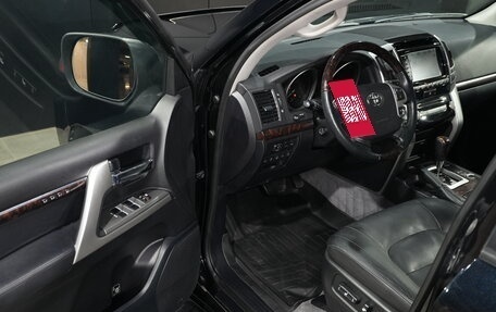 Toyota Land Cruiser 200, 2012 год, 3 380 000 рублей, 12 фотография