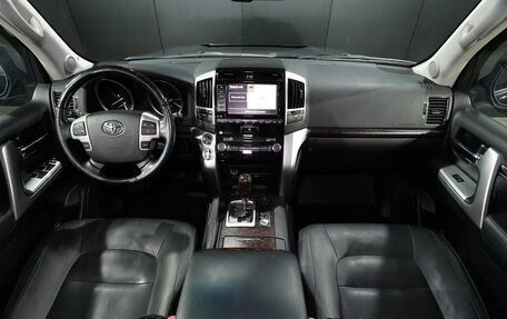 Toyota Land Cruiser 200, 2012 год, 3 380 000 рублей, 21 фотография
