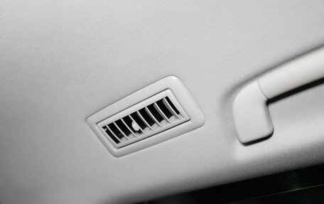 Toyota Land Cruiser 200, 2012 год, 3 380 000 рублей, 20 фотография