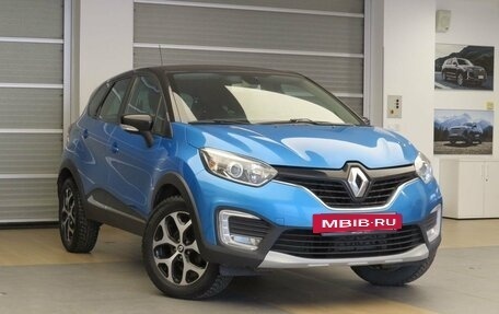 Renault Kaptur I рестайлинг, 2017 год, 1 375 000 рублей, 3 фотография