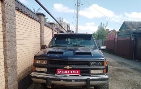 Chevrolet Tahoe II, 1996 год, 550 000 рублей, 1 фотография