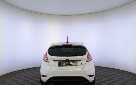 Ford Fiesta, 2017 год, 870 000 рублей, 6 фотография