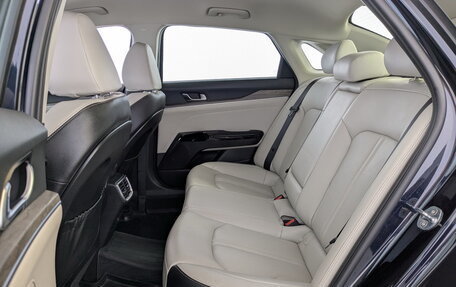 KIA K5, 2021 год, 2 800 000 рублей, 10 фотография