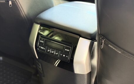 Toyota Land Cruiser Prado 150 рестайлинг 2, 2021 год, 6 650 000 рублей, 17 фотография