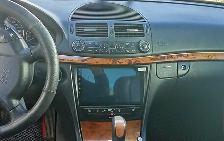 Mercedes-Benz E-Класс, 2002 год, 650 000 рублей, 9 фотография