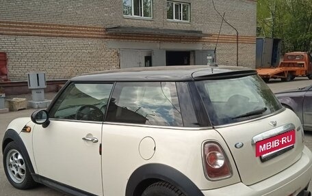 MINI Hatch, 2012 год, 850 000 рублей, 3 фотография