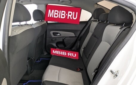 Chevrolet Cruze II, 2011 год, 750 000 рублей, 10 фотография