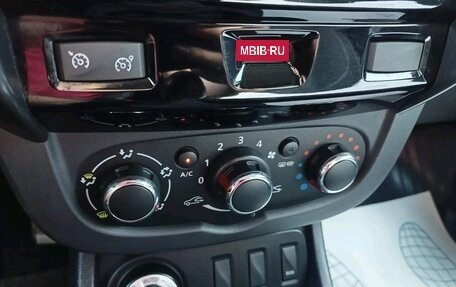 Renault Duster I рестайлинг, 2015 год, 1 025 000 рублей, 11 фотография