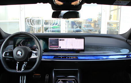 BMW 7 серия, 2024 год, 16 289 000 рублей, 16 фотография