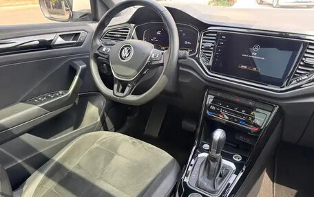 Volkswagen T-Roc I, 2022 год, 2 068 810 рублей, 9 фотография