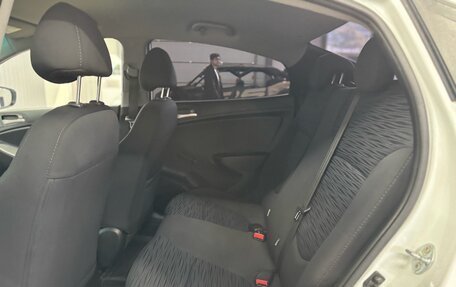 Hyundai Solaris II рестайлинг, 2015 год, 1 057 000 рублей, 15 фотография