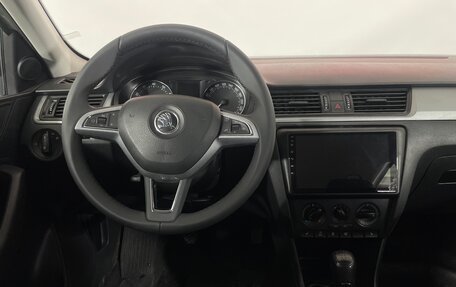 Skoda Rapid I, 2015 год, 961 000 рублей, 14 фотография
