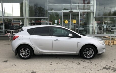 Opel Astra J, 2010 год, 660 000 рублей, 4 фотография