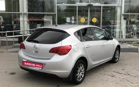 Opel Astra J, 2010 год, 660 000 рублей, 5 фотография