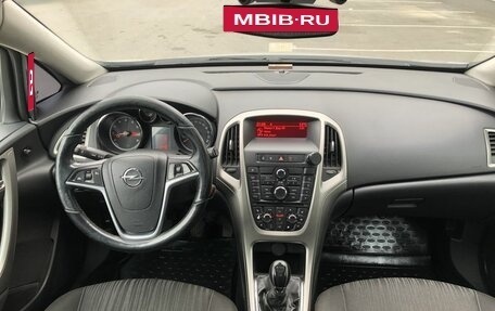 Opel Astra J, 2010 год, 660 000 рублей, 10 фотография
