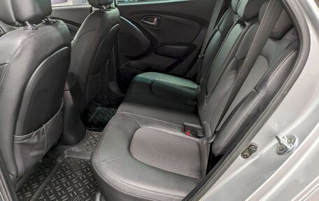 Hyundai ix35 I рестайлинг, 2015 год, 1 590 000 рублей, 16 фотография