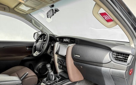 Toyota Fortuner II, 2019 год, 3 700 000 рублей, 11 фотография