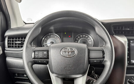 Toyota Fortuner II, 2019 год, 3 700 000 рублей, 20 фотография