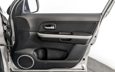 Suzuki Grand Vitara, 2011 год, 1 100 000 рублей, 24 фотография