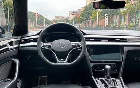Volkswagen Passat CC, 2021 год, 2 290 000 рублей, 9 фотография