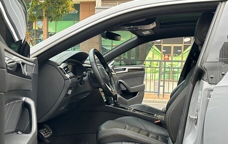 Volkswagen Passat CC, 2021 год, 2 290 000 рублей, 13 фотография