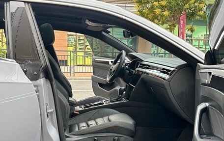 Volkswagen Passat CC, 2021 год, 2 290 000 рублей, 15 фотография