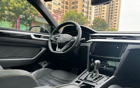 Volkswagen Passat CC, 2021 год, 2 290 000 рублей, 11 фотография